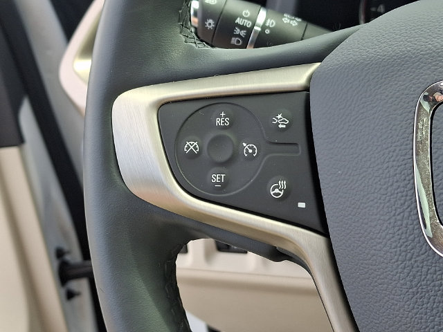 Used 2023 GMC Acadia Denali w/ Denali Technology Package AWD/4WD image 7