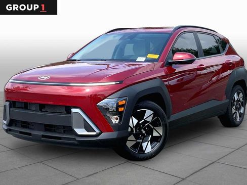 Used 2025 Hyundai Kona SEL FWD image 1