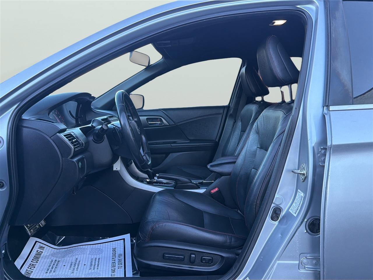 Used 2017 Honda Accord Sport Special Edition image 11