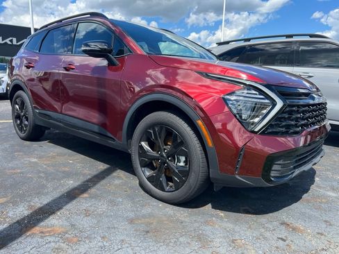 Used 2025 Kia Sportage X-Line w/ Premium Package AWD/4WD image 3