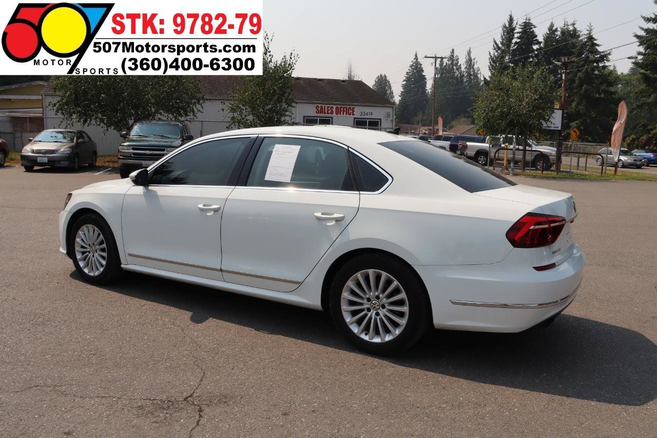 Used 2017 Volkswagen Passat 1.8T SE FWD image 5
