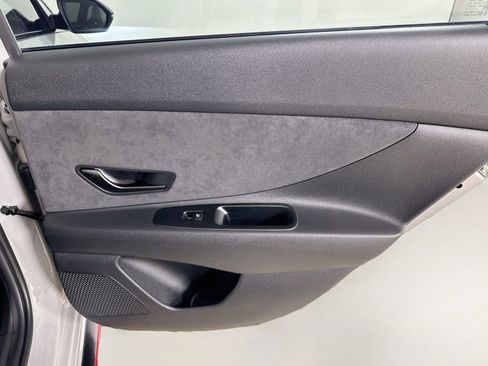Used 2025 Hyundai Elantra N FWD image 38