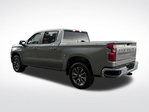 Used 2024 Chevrolet Silverado 1500 LT AWD/4WD image 3
