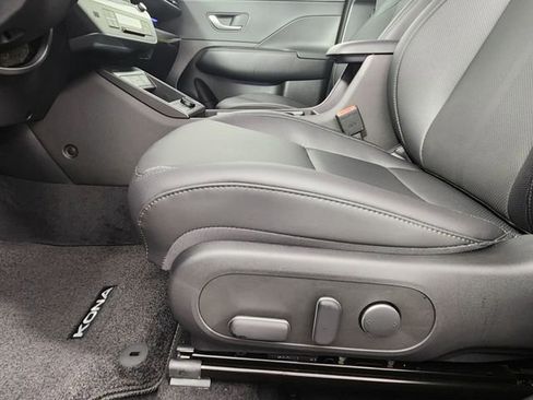 New 2026 Hyundai Kona SEL Premium AWD/4WD image 11