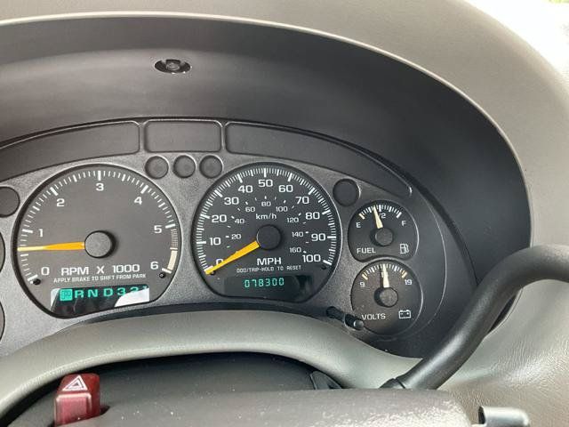 Used 2000 GMC Sonoma SL RWD image 12