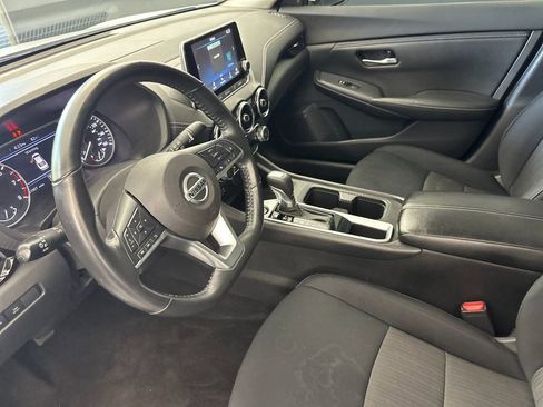 Used 2022 Nissan Sentra SV w/ Trunk Package FWD image 9