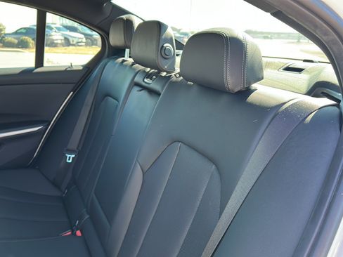 Certified 2024 BMW 330i Base w/ Convenience Package image 19