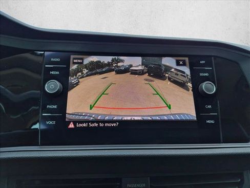 Used 2019 Volkswagen Jetta SEL w/ Cold Weather Package FWD image 13