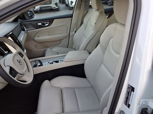 Certified 2024 Volvo S60 B5 Ultimate image 20