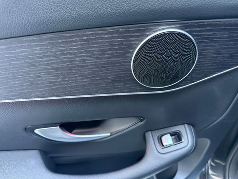 Used 2022 Mercedes-Benz GLC 300 4MATIC image 14