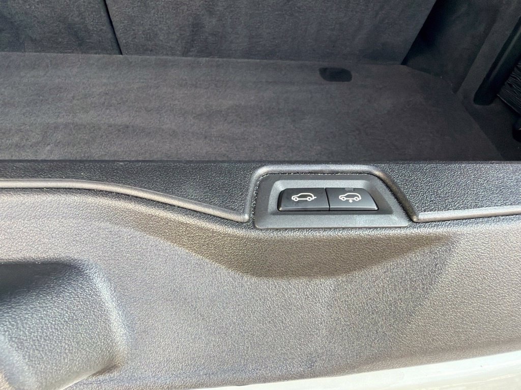 Used 2026 BMW X7 xDrive40i w/ Executive Package AWD/4WD image 51