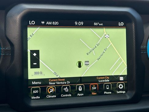 Used 2022 Jeep Wrangler Unlimited Rubicon 4xe w/ Cold Weather Group AWD/4WD image 22