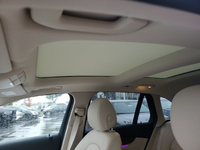 Used 2021 Mercedes-Benz GLC 300 4MATIC image 18