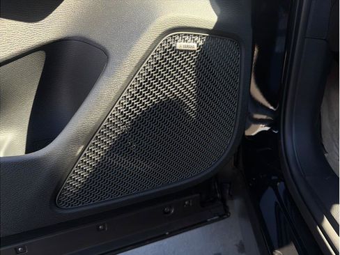 New 2026 Mitsubishi Outlander LE image 24