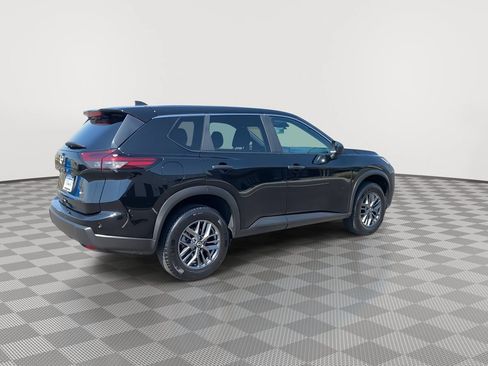 Used 2024 Nissan Rogue S AWD/4WD image 7