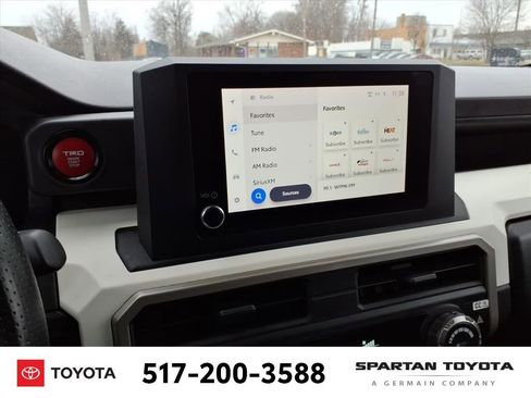 Used 2024 Toyota Tacoma TRD Off-Road image 20