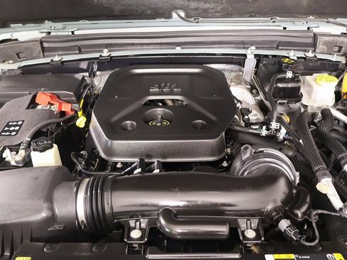 Used 2024 Jeep Wrangler Unlimited Rubicon 4xe image 20