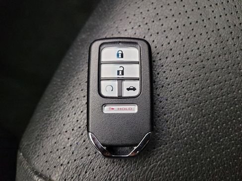 Used 2015 Honda Accord EX-L image 32