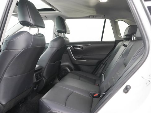 Used 2025 Toyota RAV4 XLE Premium w/ Weather Package AWD/4WD image 15
