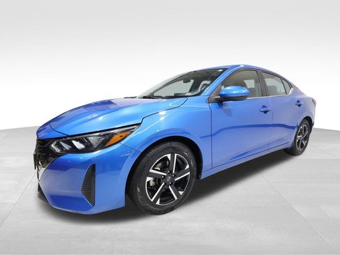 Used 2024 Nissan Sentra SV image 8