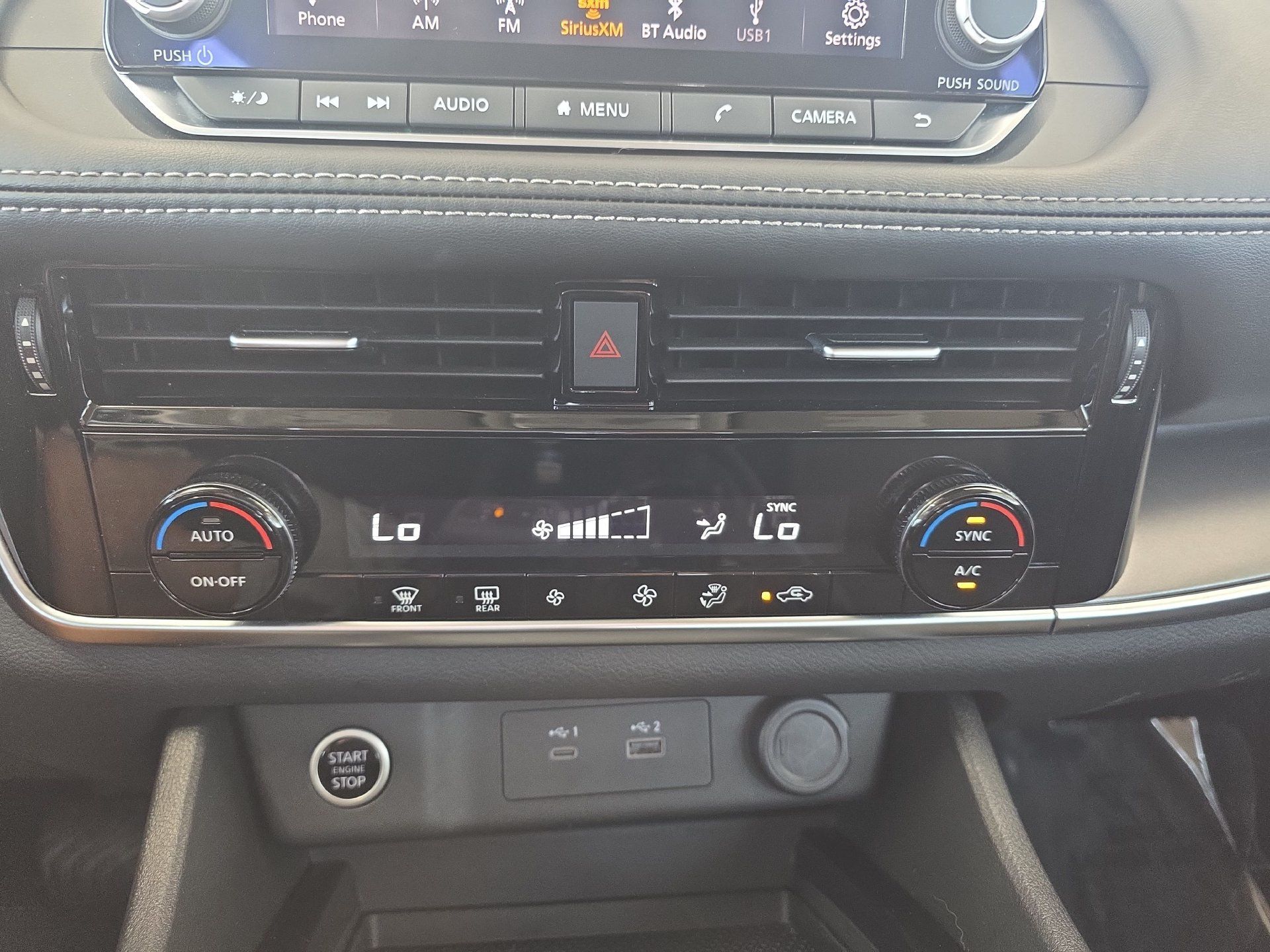 Used 2023 Nissan Rogue SV FWD image 23