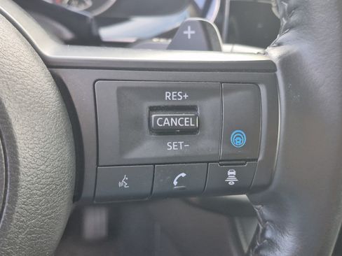 Certified 2024 Nissan Pathfinder SV AWD/4WD image 32