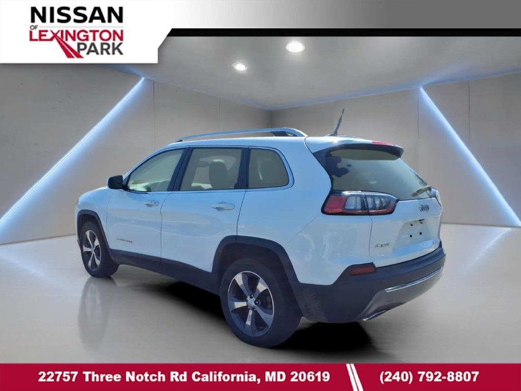 Used 2019 Jeep Cherokee Limited AWD/4WD image 5