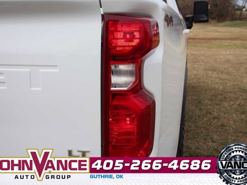 Used 2020 Chevrolet Silverado 2500 LT image 9