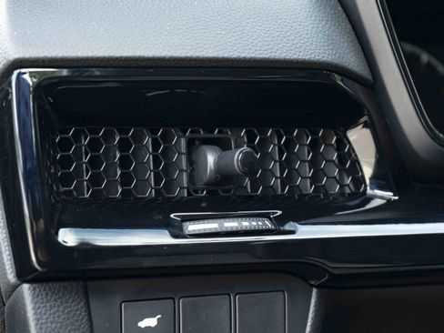 Certified 2025 Honda CR-V EX-L image 39