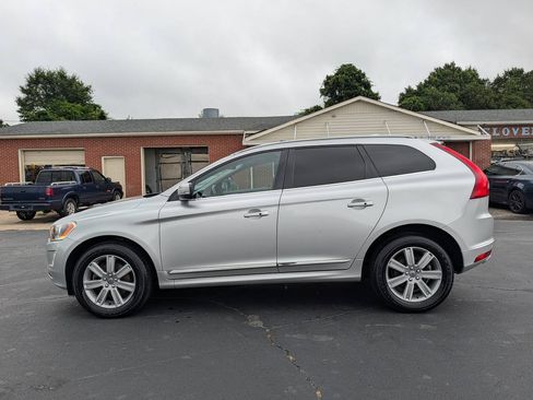 Used 2017 Volvo XC60 T5 Inscription w/ Preferred Option Package AWD/4WD image 9