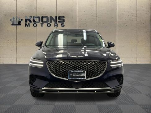Used 2025 Genesis GV70 2.5T AWD/4WD image 3