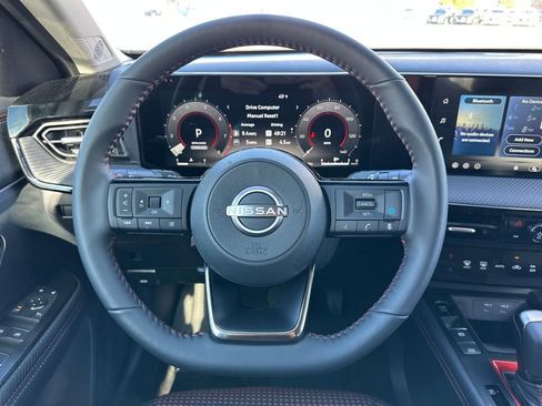 New 2026 Nissan Kicks SR w/ SR Premium Package image 18