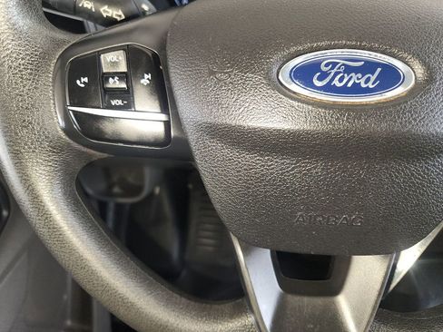 Used 2022 Ford Transit 350 DRW RWD image 26