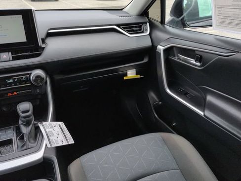 Certified 2024 Toyota RAV4 XLE w/ Convenience Package FWD image 17