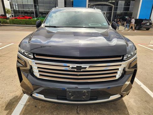 Used 2022 Chevrolet Tahoe High Country image 2