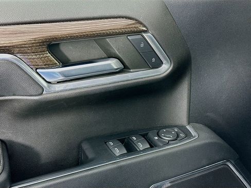 Used 2023 Chevrolet Silverado 1500 RST image 25