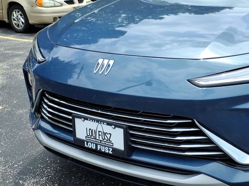 Used 2025 Buick Envista Preferred w/ Convenience I Package FWD image 34