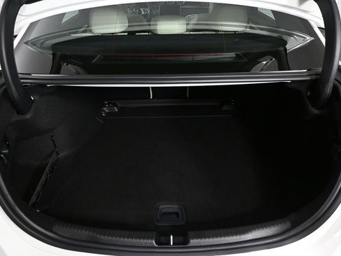 Used 2025 Mercedes-Benz C 300 Sedan image 28