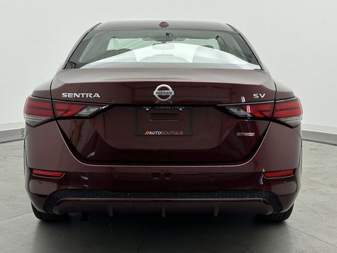 Used 2025 Nissan Sentra SV image 6