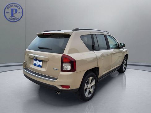 Used 2016 Jeep Compass High Altitude AWD/4WD image 7