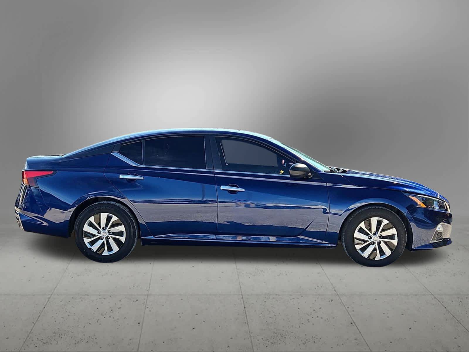 Used 2022 Nissan Altima 2.5 S FWD image 5