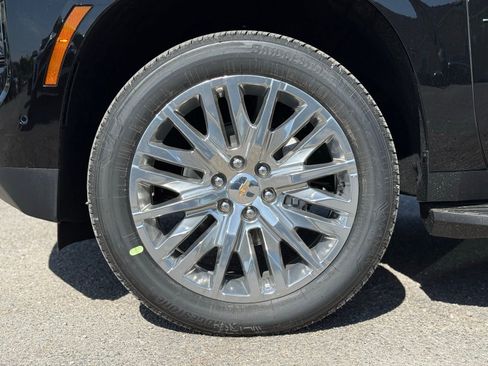 New 2026 Chevrolet Tahoe LT AWD/4WD image 4