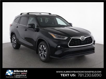 Used 2024 Toyota Highlander XLE