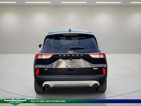 Used 2020 Ford Escape SE image 5