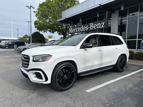 New 2026 Mercedes-Benz GLS 450 4MATIC image 2