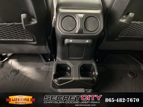 New 2026 Jeep Gladiator Sport image 30