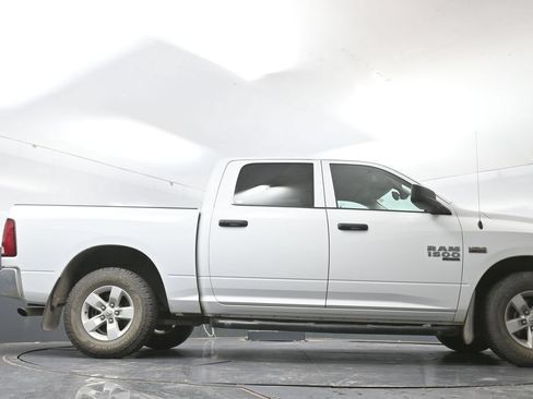 Used 2023 RAM 1500 Classic SLT AWD/4WD image 24