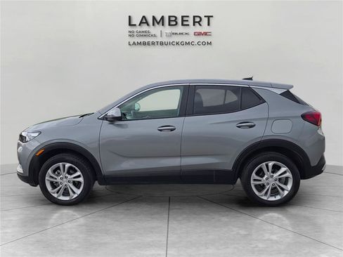 Used 2023 Buick Encore GX Preferred w/ Cold Weather Comfort Package AWD/4WD image 2
