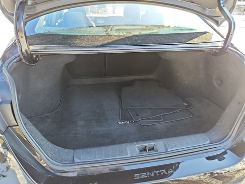 Certified 2024 Nissan Sentra S image 28