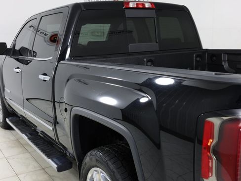 Used 2018 GMC Sierra 1500 SLT w/ SLT Premium Package image 42